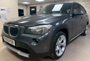 2013 BMW X1 2.0 20d Xline SUV 5dr Diesel Manual Xdrive Euro 5 (s/s) (184 Ps) in Grey — image 2