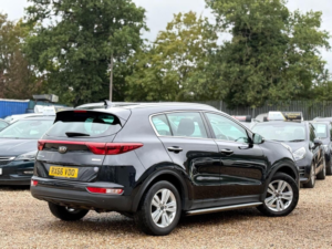2016 Kia Sportage 1.6 Gdi 2 Euro 6 (s/s) 5dr in Black — image 3