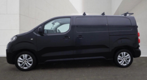 2018 Peugeot Expert 2.0 Bluehdi 1400 Professional Plus Standard Panel Van Mwb Euro 6 (s/s) 6dr in Black — image 3