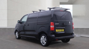 2018 Peugeot Expert 2.0 Bluehdi 1400 Professional Plus Standard Panel Van Mwb Euro 6 (s/s) 6dr in Black — image 4
