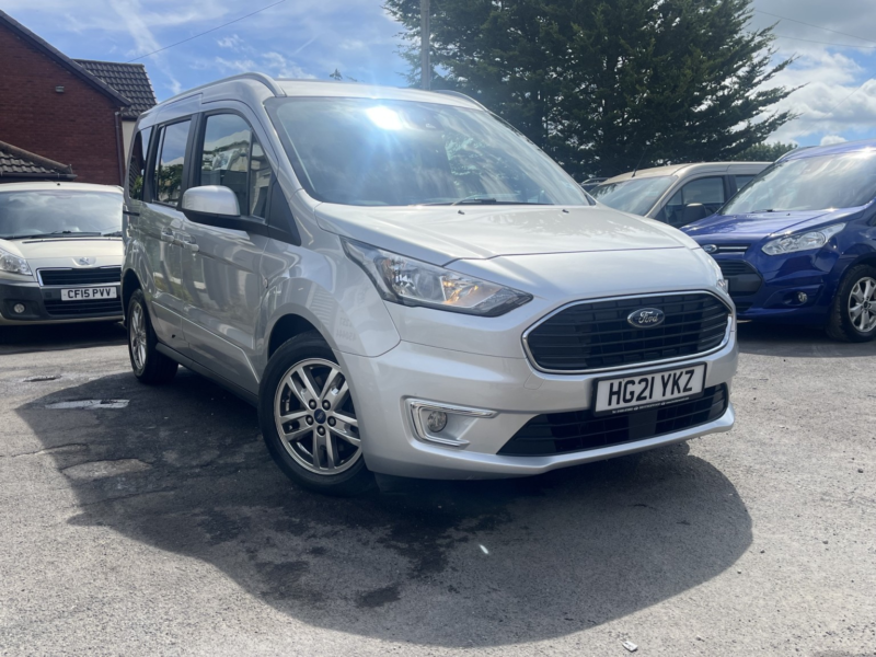 2021 Ford Tourneo Connect 1.5 Tourneo Connect Titanium Tourneo 1.5l Ecoblue 120ps Fwd 8 Speed Automatic in Silver — image 1