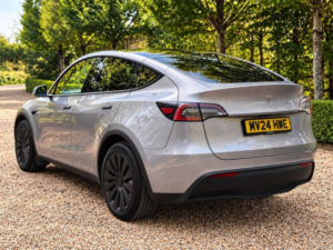 2024 Tesla Model Y Auto Rwd 5dr in Grey — image 4