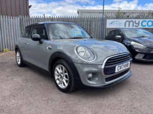 2017 MINI Hatch