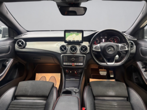 2017 Mercedes-Benz Gla 2.1 Gla220d Amg Line in Grey — image 3