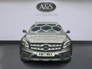 2017 Mercedes-Benz Gla 2.1 Gla220d Amg Line in Grey — image 4