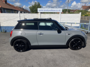 2015 MINI Hatch