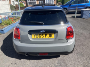 2015 MINI Hatch 1.5 Cooper 3-Door Hatch in Grey — image 3