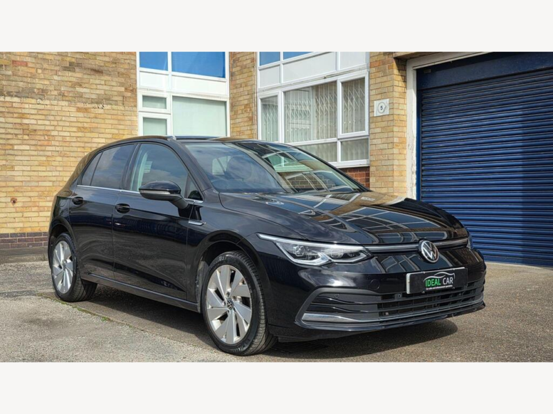 2020 Volkswagen Golf 1.5 Etsi Mhev Style DSG Euro 6 (s/s) 5dr in Black — image 1