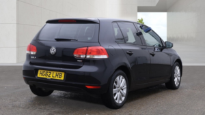 2012 Volkswagen Golf 1.6 Tdi Match in Black — image 3