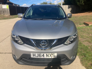 2014 Nissan Qashqai 1.6 Dci Tekna SUV 5dr Diesel Manual 4WD Euro 5 (s/s) (130 Ps) in Silver — image 2
