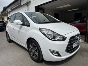 2019 Hyundai Ix20 1.6 Ix20 Se 1.6 My19 in White — image 3