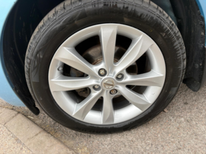 2014 Nissan Note 1.2 Dig-S Tekna Hatchback 5dr Petrol CVT Euro 5 (s/s) (98 Ps) in Blue — image 4