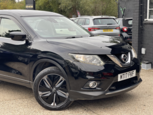 2017 Nissan X-Trail 1.6 Dig-T Acenta in Black — image 3