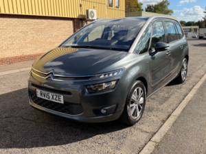 2015 Citroen Grand C4 Picasso 1.6 E-Hdi Exclusive MPV 5dr Diesel Etg6 Euro 5 (s/s) (115 Ps) in Grey — image 6