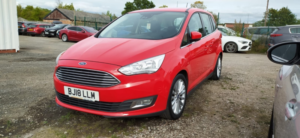 2018 Ford Grand C-Max 1.0 T Ecoboost Gpf Titanium in Red — image 2