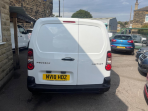 2018 Peugeot Partner 1.6 Bluehdi 854 Professional L1 5dr in White — image 3