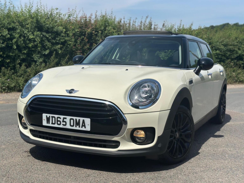2015 MINI Clubman 1.5 Cooper Euro 6 (s/s) 6dr in White — image 1