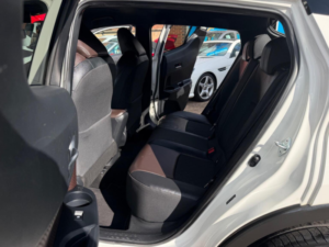 2017 Toyota C-Hr 1.2 Vvt-I Excel Euro 6 (s/s) 5dr in White — image 5
