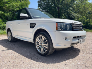 2013 Land Rover Range Rover Sport 3.0 Sd V6 Se Auto 4WD Euro 5 5dr in White — image 2