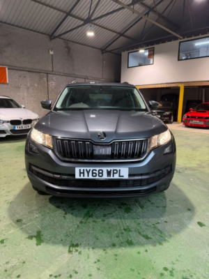 2018 Skoda Kodiaq 2.0 Tdi Se Technology in Grey — image 2