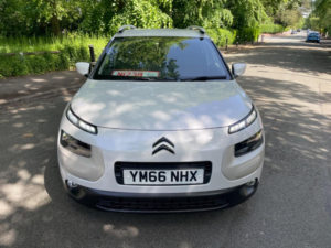 2017 Citroen C4 Cactus 1.2 Puretech W Euro 6 (s/s) 5dr in White — image 2
