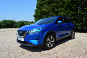 2022 Nissan Qashqai 1.3 Dig-T Mhev N-Connecta in Blue — image 2
