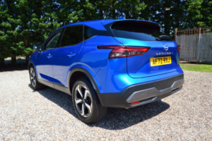 2022 Nissan Qashqai 1.3 Dig-T Mhev N-Connecta in Blue — image 3