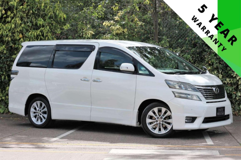 2010 Toyota Vellfire 2.4 Z Platinum Selection 2 5dr 7 Seats in White — image 1