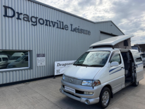 1997 Toyota Regius Camper Day Van 4 Berth 3.0td Automatic in Silver — image 3