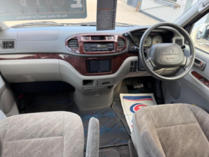 1997 Toyota Regius Camper Day Van 4 Berth 3.0td Automatic in Silver — image 6