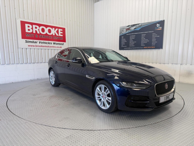 2020 Jaguar Xe 2.0 D180 Se Auto Euro 6 (s/s) 4dr in Blue — image 1