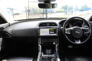 2018 Jaguar Xe 2.0 I Gpf Prestige in Blue — image 2