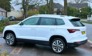 2023 Skoda Karoq 1.5 Tsi Act Se L SUV 5dr Petrol DSG Euro 6 (s/s) (150 Ps) in White — image 5