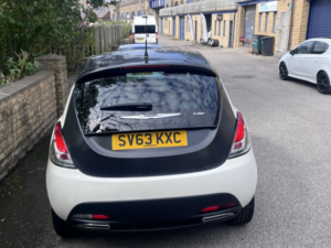 2013 Chrysler Ypsilon 1.2 S-Series Hatchback 5dr Petrol Manual Euro 5 (s/s) (69 Bhp) in White — image 5