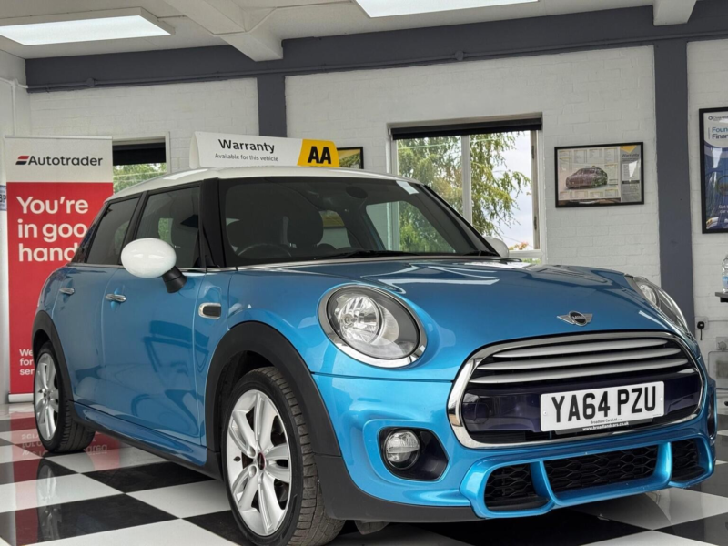 2015 MINI Hatch 1.5 Cooper Auto Euro 6 (s/s) 5dr in Blue — image 1
