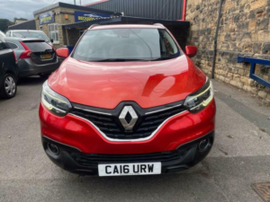 2016 Renault Kadjar 1.5 Dci Dynamique Nav Euro 6 (s/s) 5dr in Red — image 2