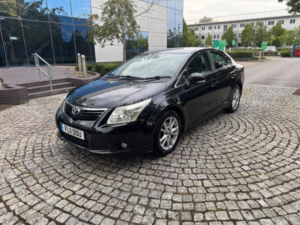 2011 Toyota Avensis 1.8 V-Matic Tr Multidrive Euro 5 4dr in Black — image 3