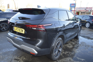 2021 Nissan Qashqai 1.3 Dig-T Mhev Tekna in Black — image 2