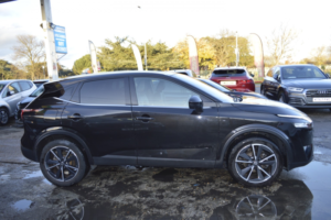 2021 Nissan Qashqai 1.3 Dig-T Mhev Tekna in Black — image 6