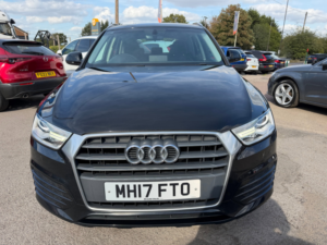 2017 Audi Q3 2.0 Tdi Sport SUV 5dr Diesel Manual Euro 6 (s/s) (150 Ps) in Black — image 3