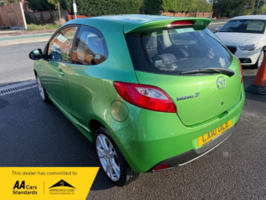 2010 Mazda Mazda 2 Tamura in Green — image 6