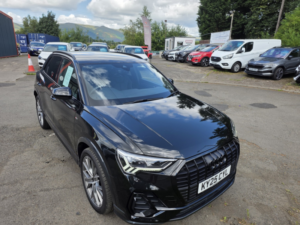 2025 Audi Q3 1.5 Tfsi Cod 35 Black Edition in Black — image 2