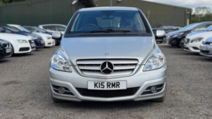 2011 Mercedes-Benz B Class 2.0 B180 Cdi Sport CVT 5dr in Silver — image 2