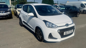 2017 Hyundai I10 1.0 I10 Prem 1.0 My17 in White — image 4