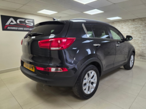 2015 Kia Sportage 1.7 Crdi Ecodynamics Axis Edition SUV 5dr Diesel Manual 2WD Euro 6 (s/s) (114 Bhp) in Black — image 3