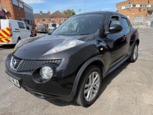 2012 Nissan Juke 1.6 Acenta Premium Euro 5 (s/s) 5dr in Black — image 5