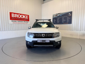 2018 Dacia Duster 1.2 Tce Laureate Euro 6 (s/s) 5dr in White — image 4