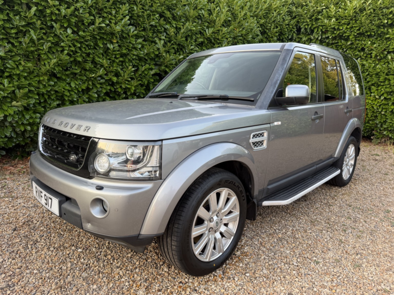 2013 Land Rover Discovery 4 3.0 Sd V6 Xs in Grey — image 1