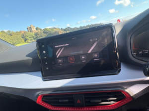 2023 SEAT Arona 1.0 Tsi Fr SUV 5dr Petrol Manual Euro 6 (s/s) (110 Ps) in Red — image 5