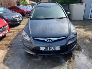 2011 Hyundai I30 1.6 Crdi Comfort Euro 5 5dr in Other — image 2